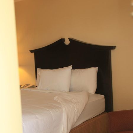 Plaza Inn Midland Ngoại thất bức ảnh