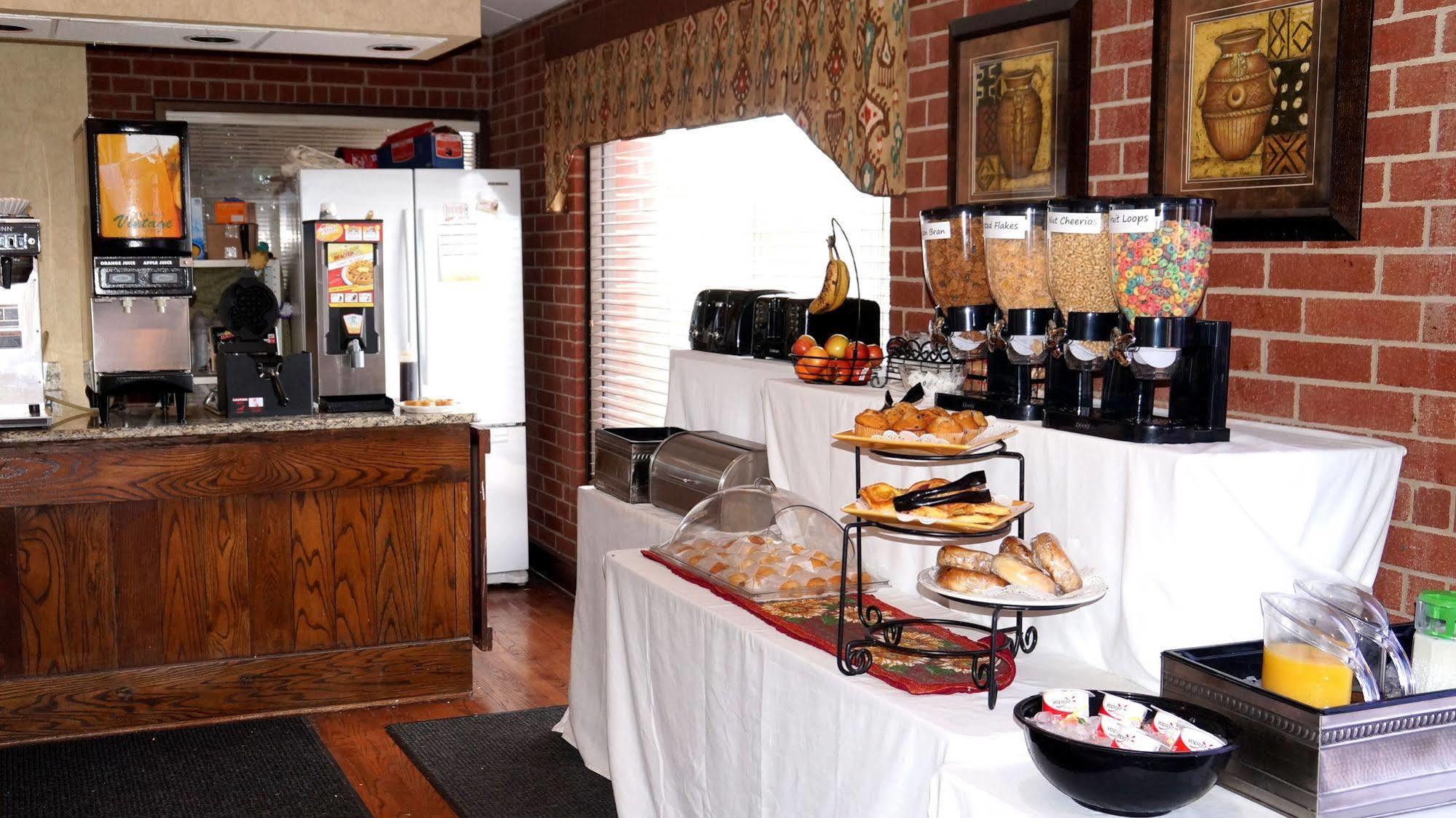 Plaza Inn Midland Ngoại thất bức ảnh