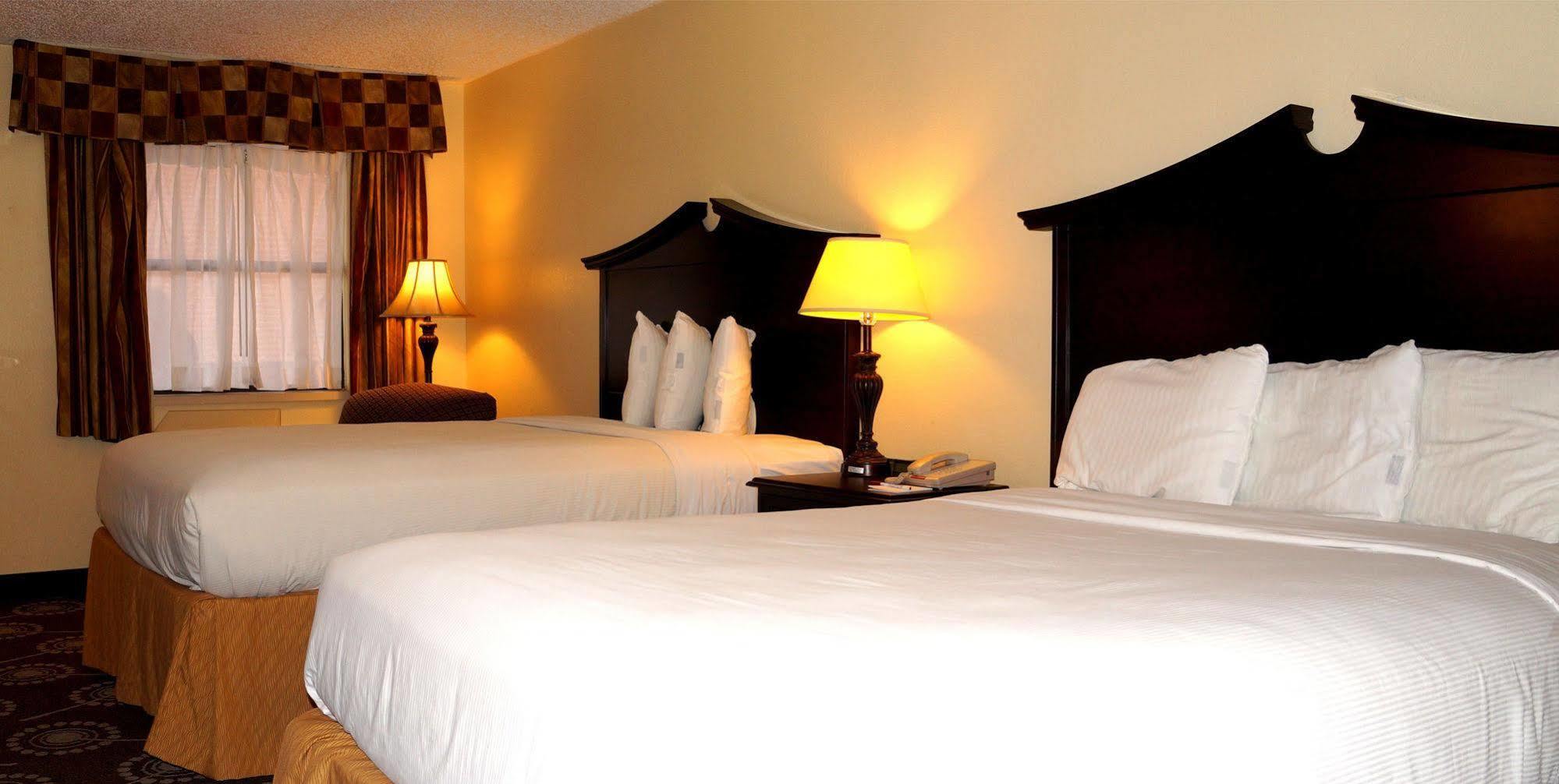 Plaza Inn Midland Ngoại thất bức ảnh